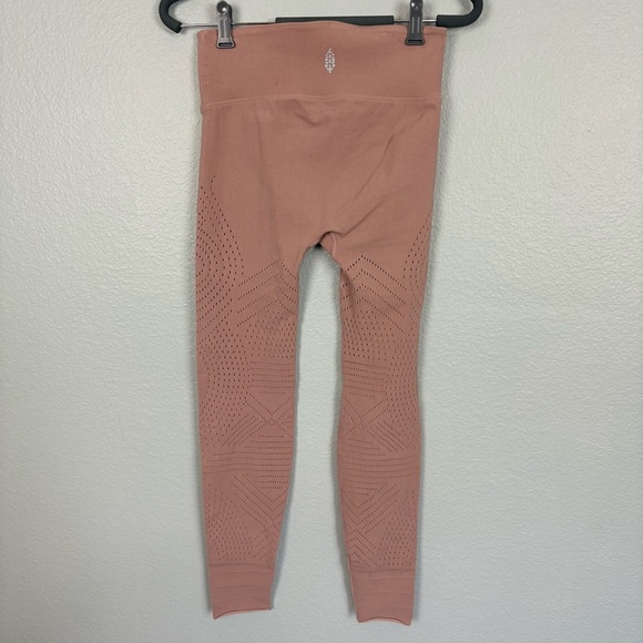 FP Movement by Free People Blush Leggings - Picture 12 of 13